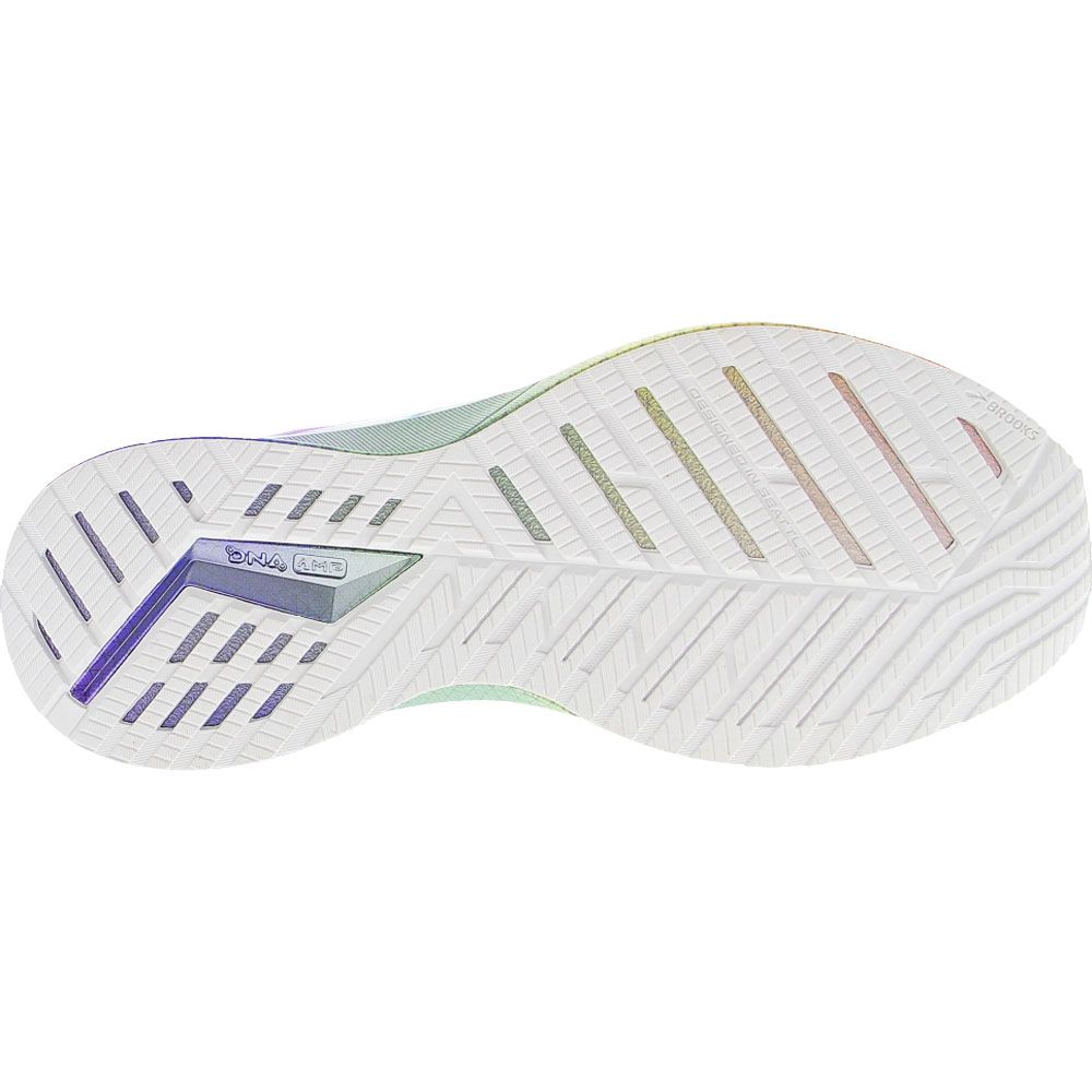 Brooks Levitate Stealthfit 5 Running Shoes - Womens Love White Moves Sole View