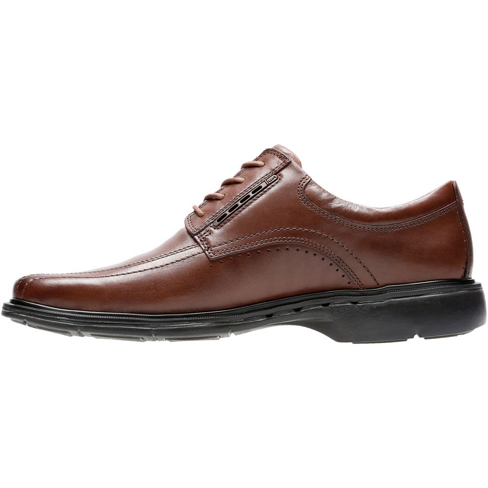 Clarks Un Kenneth Oxford Dress Shoes - Mens Brown Back View