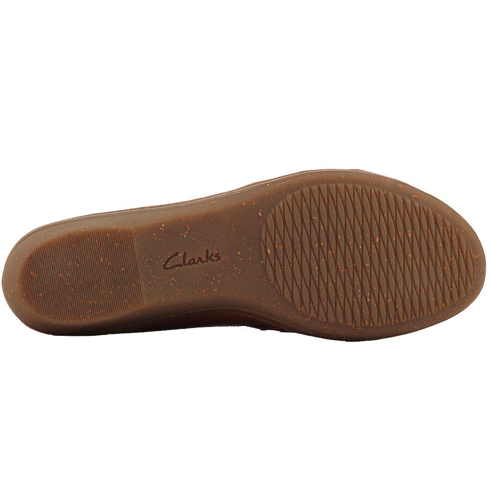 Clarks Everlay Uma Slip on Casual Shoes - Womens Dark Tan Sole View