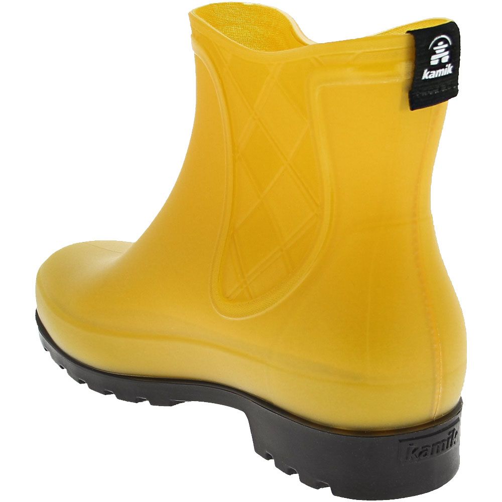 Kamik short store rain boots