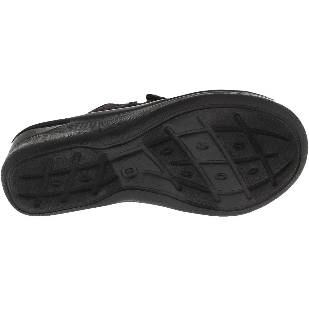 BZees Smile Sandals - Womens Black Sole View