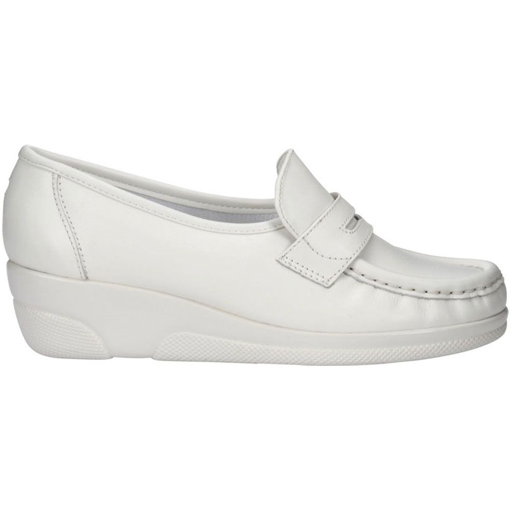 Nurse mates shoes for hot sale women