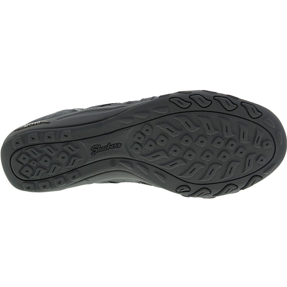 Skechers Arch Fit Comfy Lifestyle Shoes - Womens Charcoal Sole View