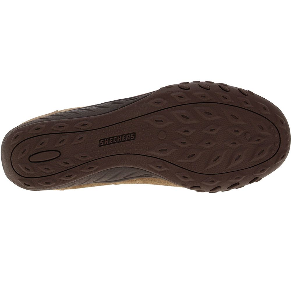 Skechers Relaxed Fit Breathe Easy Kindred Shoes - Womens Desert Sole View