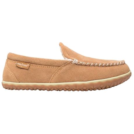 Minnetonka 3902 Hardsole Slipper Men s Slippers Rogan s Shoes